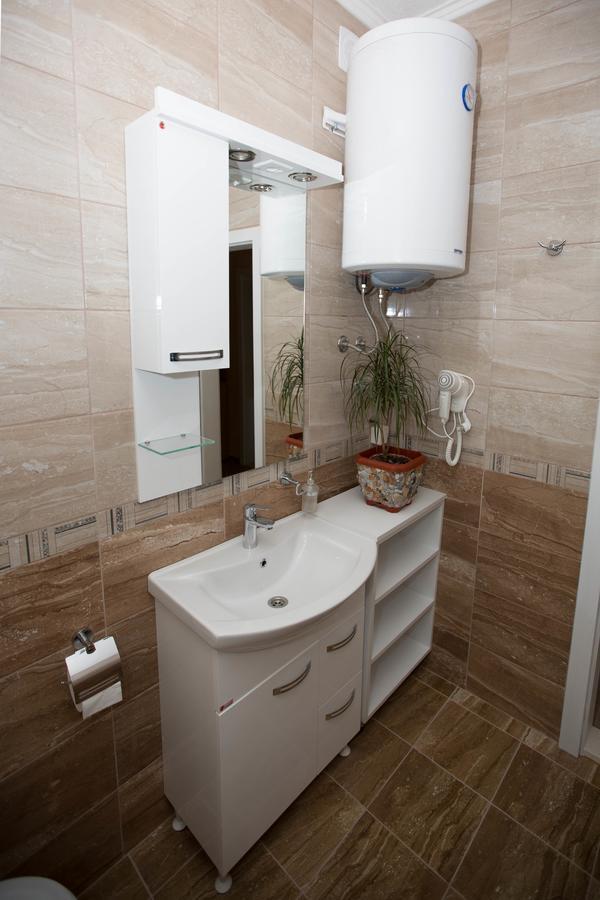 Apartments Phoenix Ivanica Exterior foto