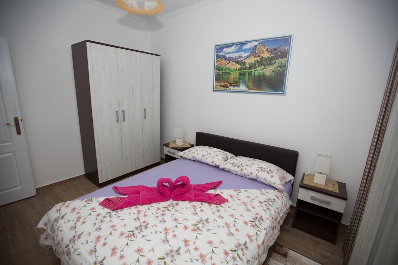 Apartments Phoenix Ivanica Exterior foto